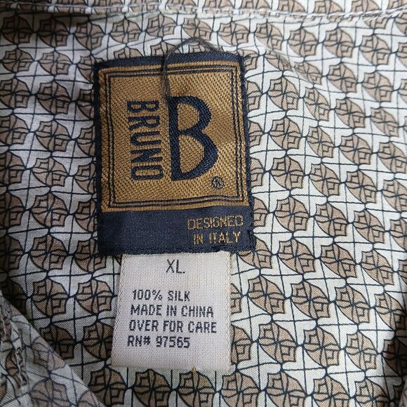Lot Of 2 Bruno Silk Shirts XL Geometric Short Sleeve Button Up Italian Designed - Picture 4 of 11